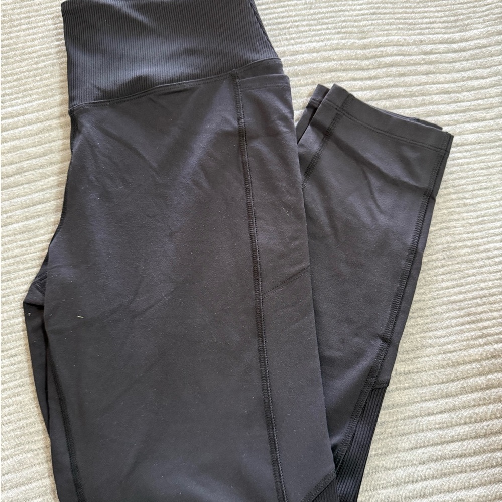 PINK Black High-Waisted Leggings